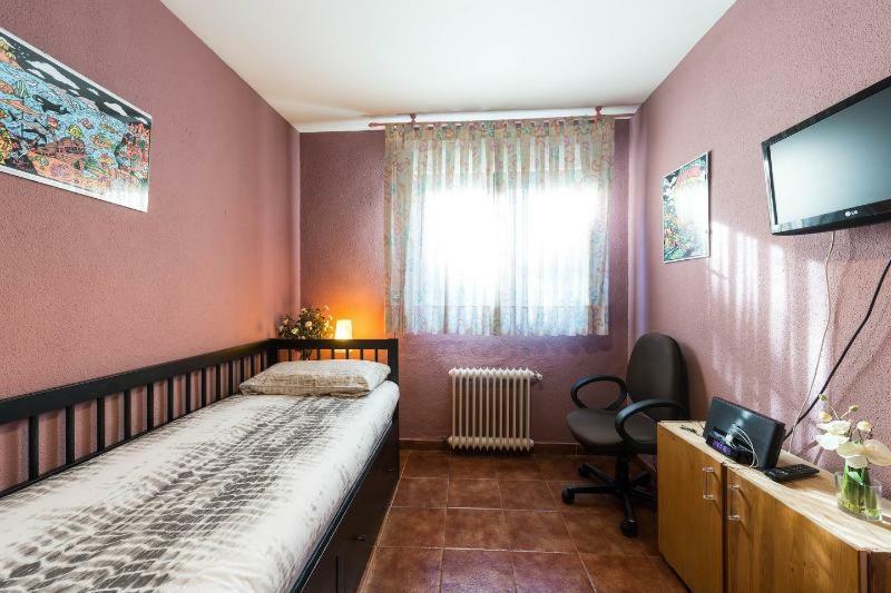 Apartament Vivienda Familiar Con Jardin Junto A Ifema Madryt Zewnętrze zdjęcie